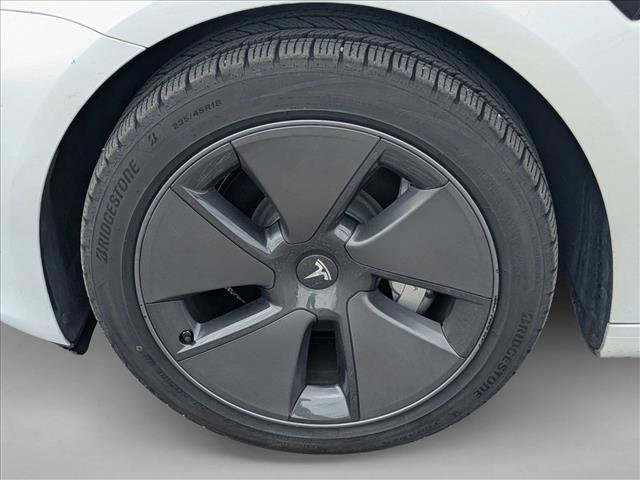 Used 2023 Tesla Model 3 Standard Range RWD image 10