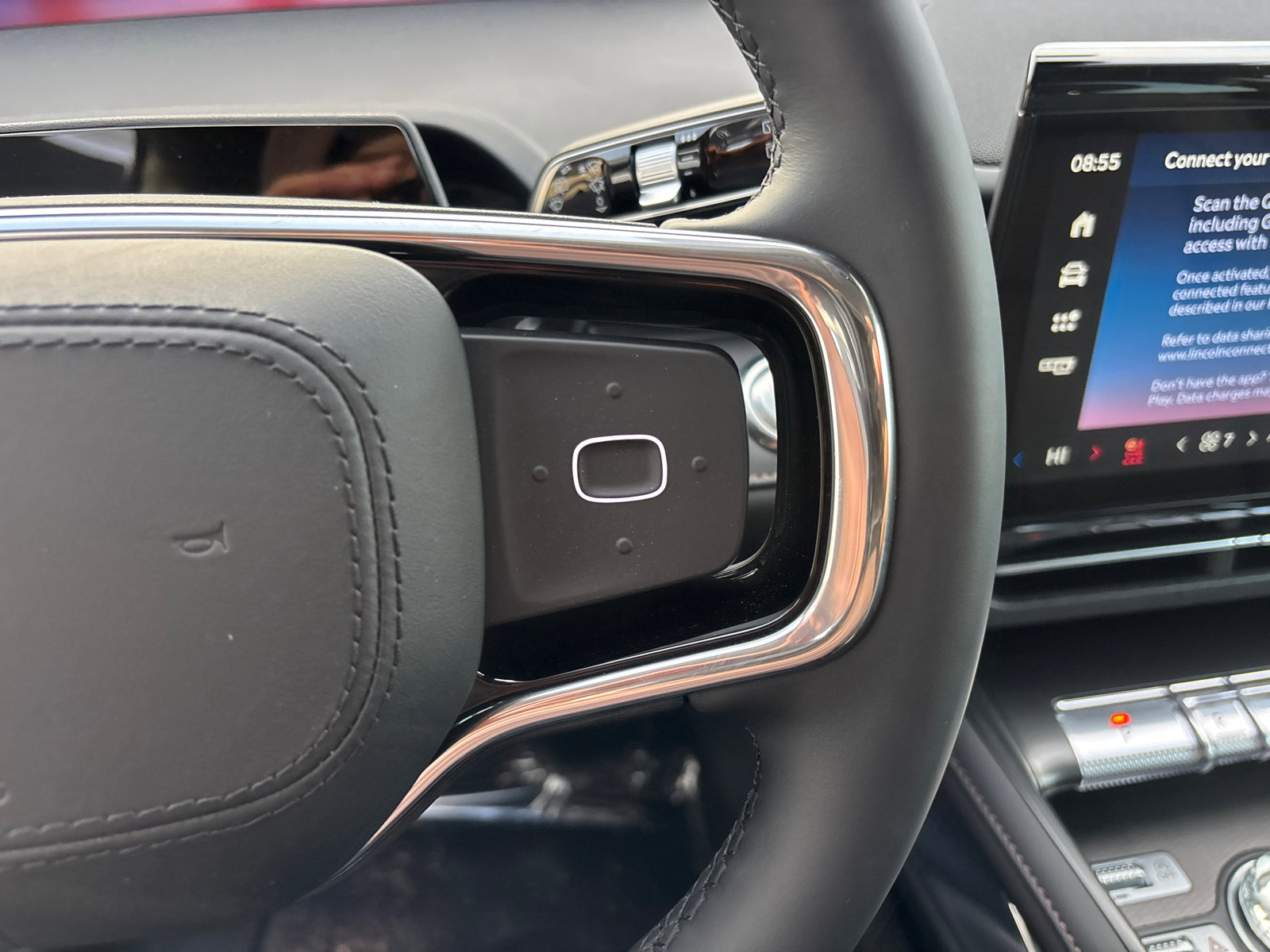 New 2026 Lincoln Nautilus Premier image 18