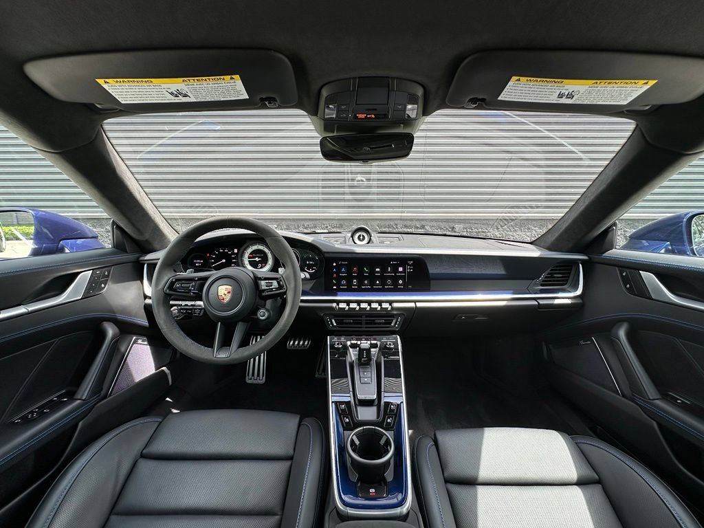 Certified 2025 Porsche 911 Turbo AWD/4WD image 6