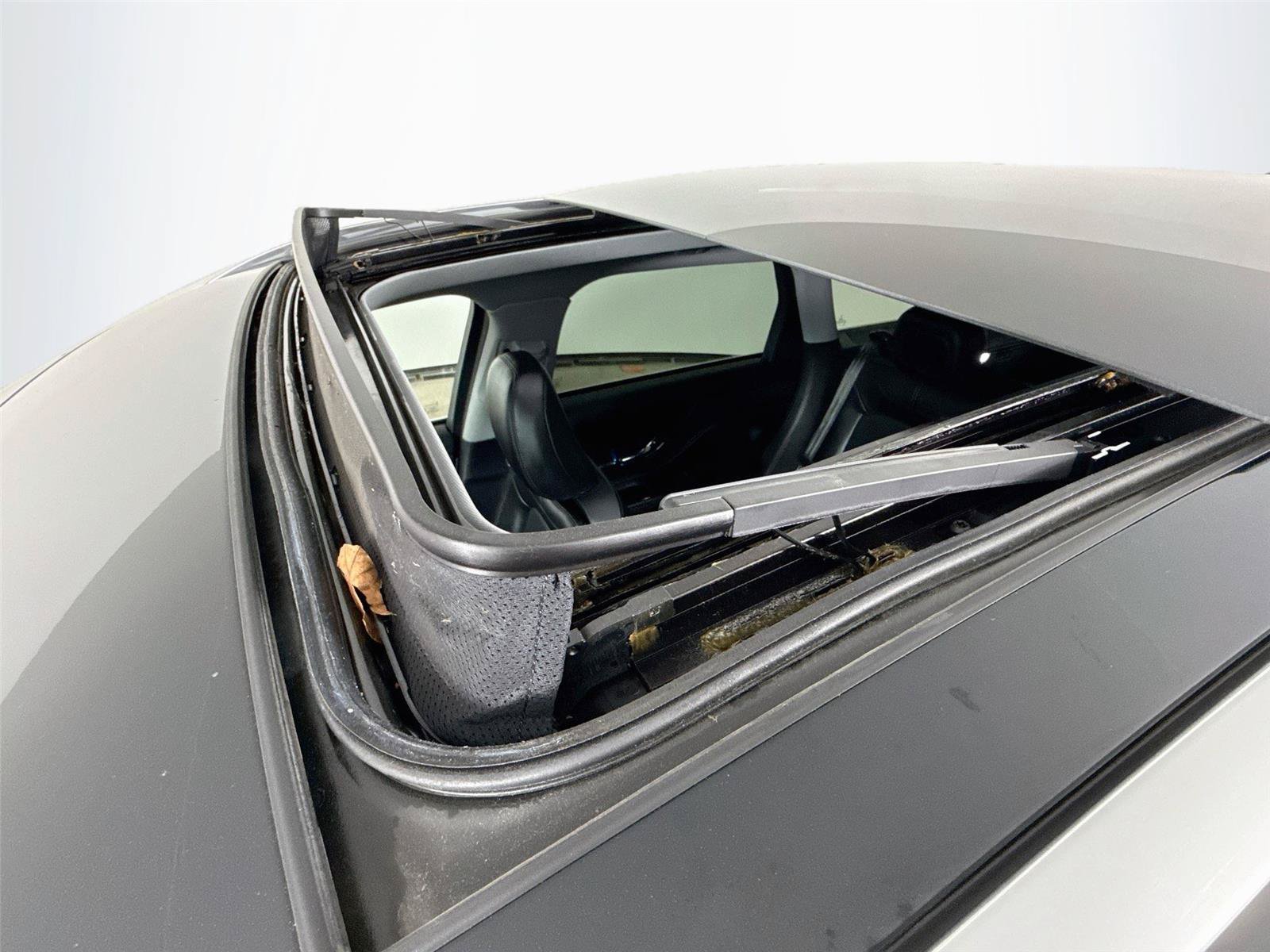 Used 2022 Lincoln Corsair AWD w/ Premium Package image 23