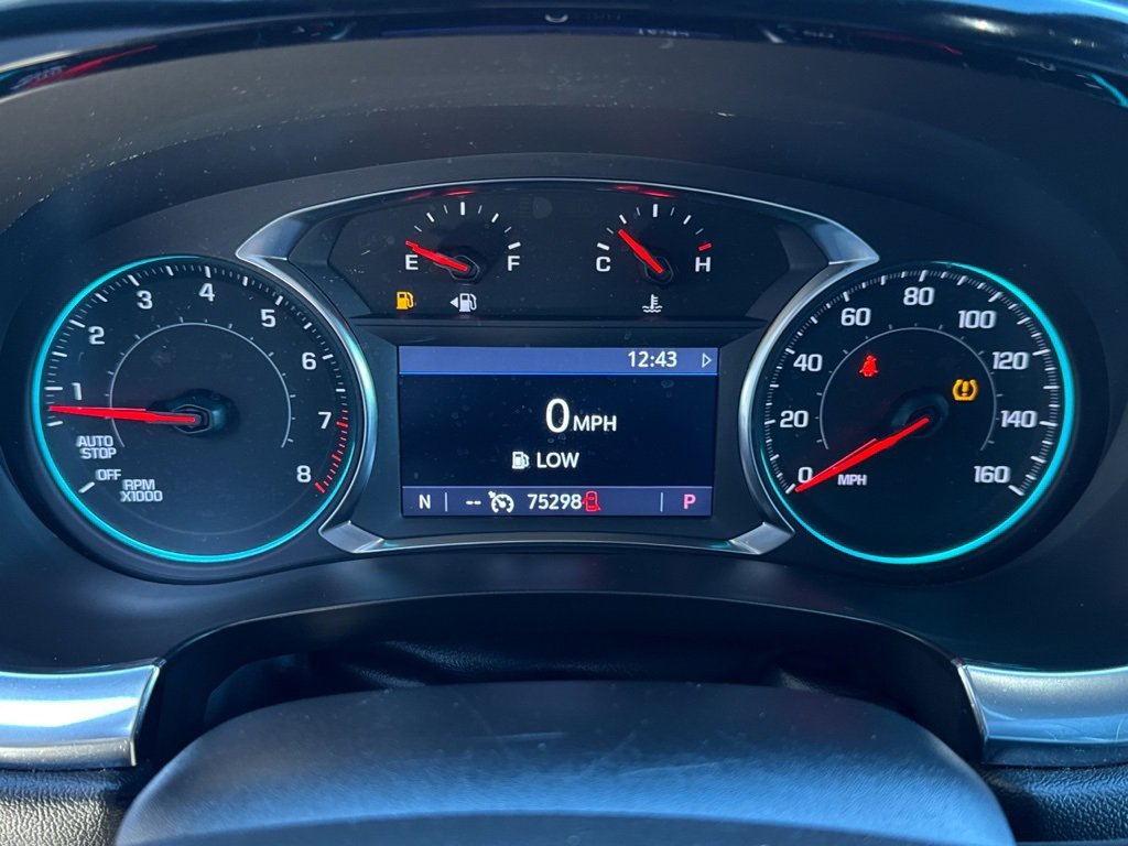 Used 2023 Chevrolet Traverse LT w/ LPO, Floor Liner Package image 4