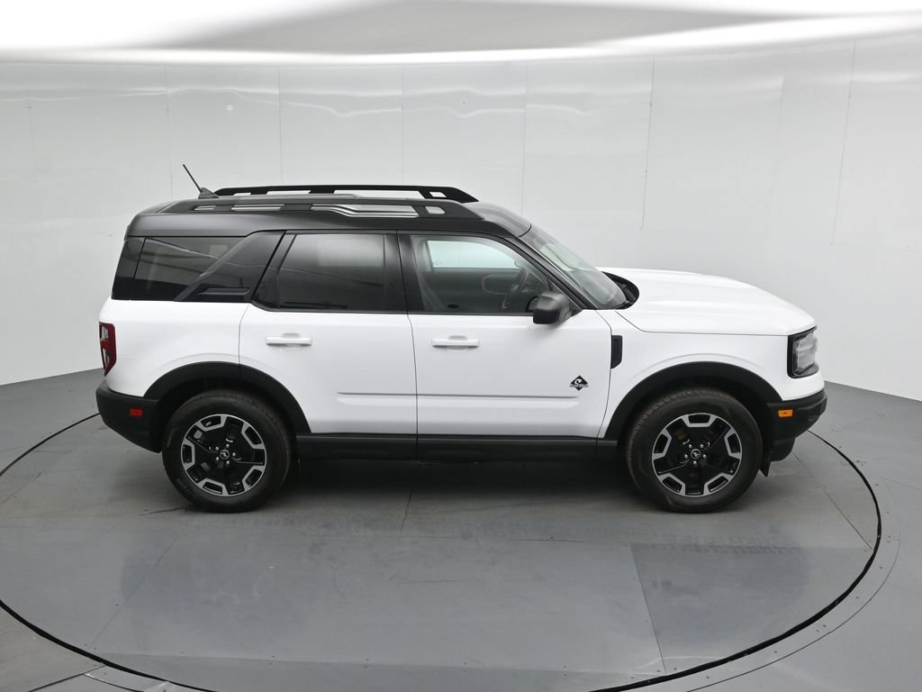Certified 2022 Ford Bronco Sport Outer Banks w/ Tech Package AWD/4WD image 40