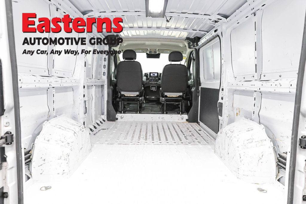 Used 2025 RAM ProMaster 2500 w/ Convenience Group FWD image 10