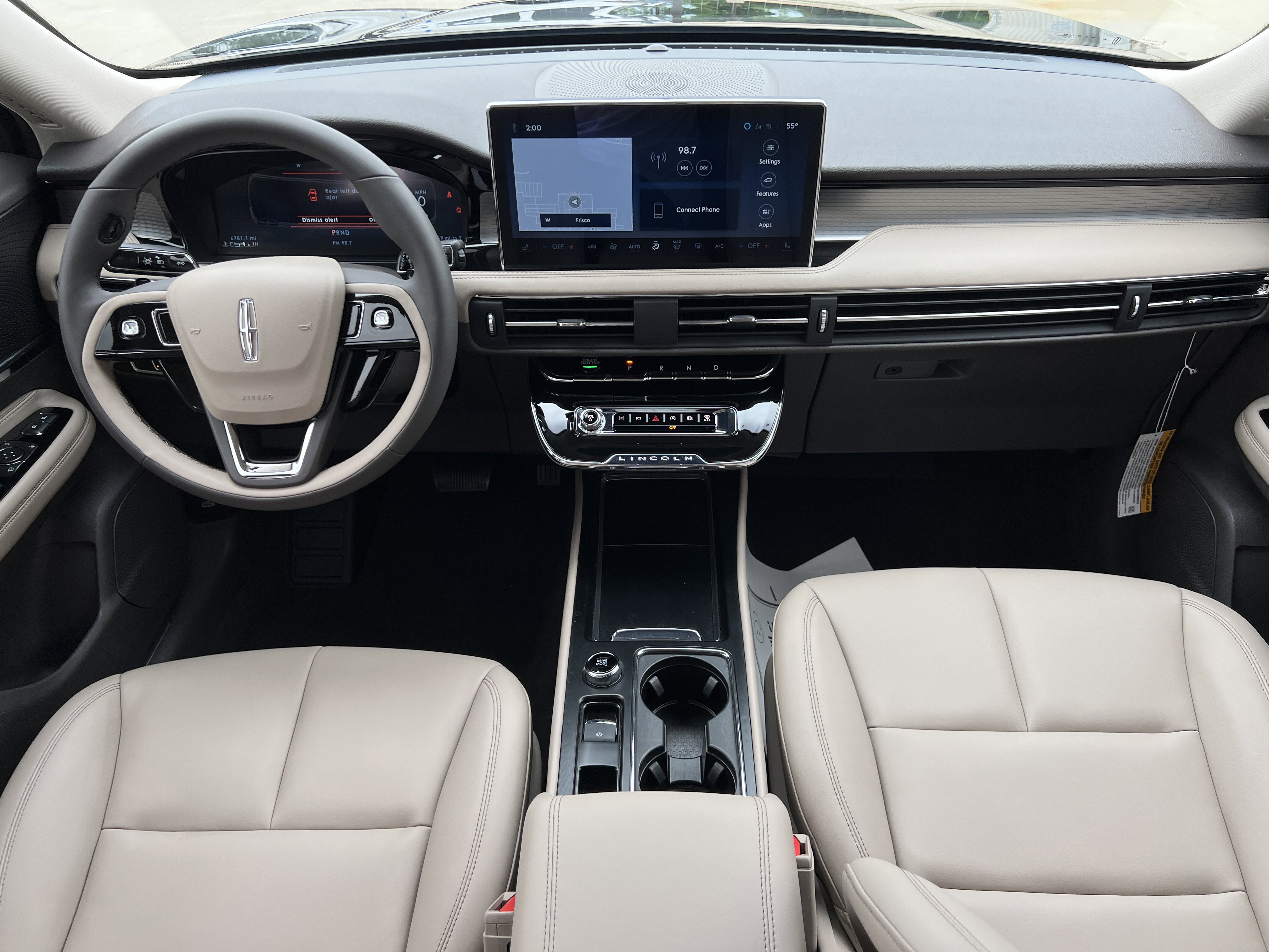 Certified 2024 Lincoln Corsair FWD image 14