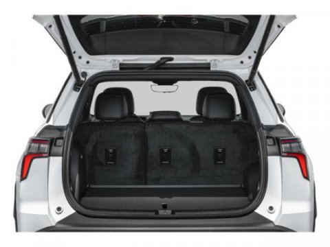 New 2027 Chevrolet Equinox LT w/ Convenience Package II FWD image 11