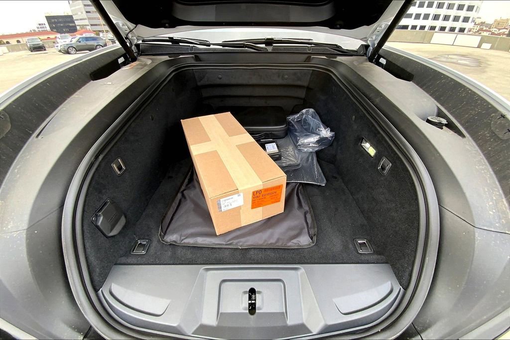 New 2025 Cadillac Escalade IQ Luxury 2 image 17