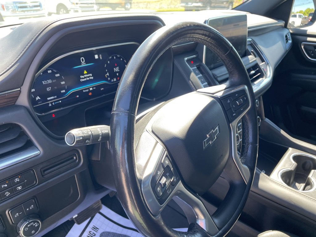 Used 2023 Chevrolet Tahoe Z71 w/ Luxury Package AWD/4WD image 12