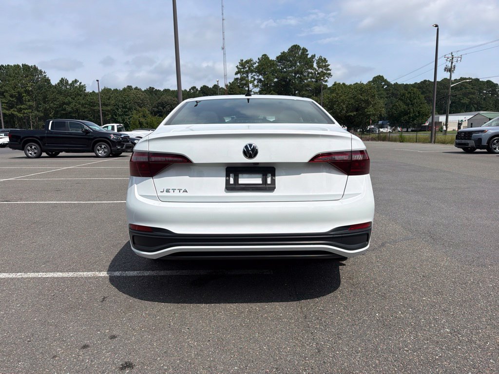 Used 2024 Volkswagen Jetta S FWD image 6