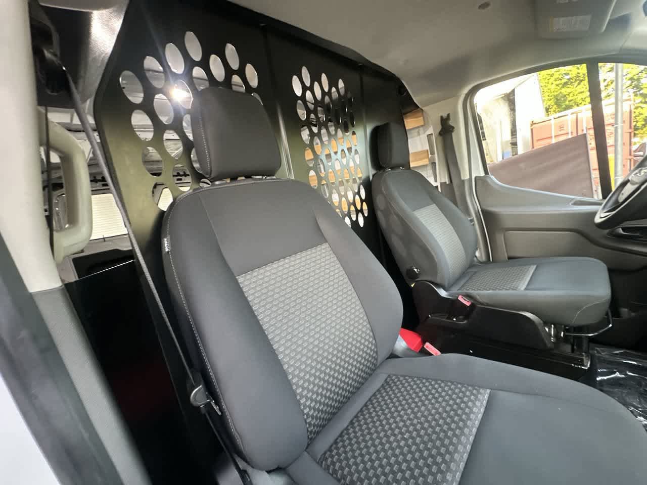Used 2025 Ford Transit 250 Low Roof w/ Exterior Upgrade Package RWD image 27
