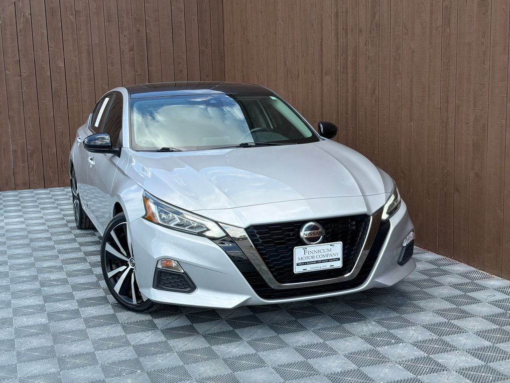 Used 2021 Nissan Altima 2.5 SR w/ SR Premium Package FWD image 9
