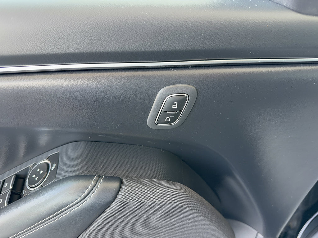 Certified 2025 Ford Mustang Mach-E Select RWD image 10