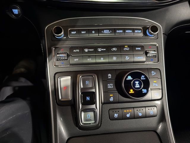 Used 2021 Hyundai Santa Fe Limited image 28