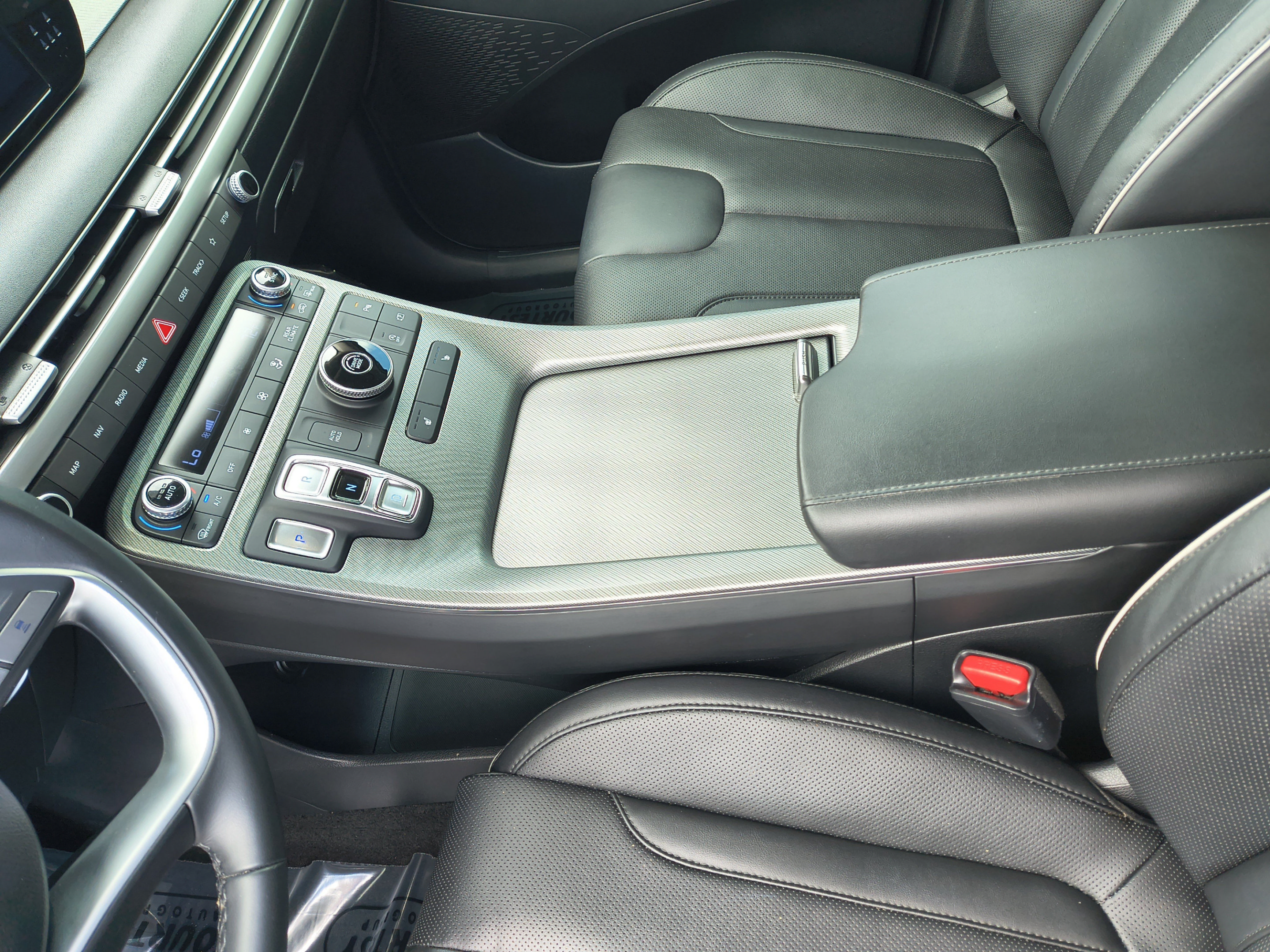 Certified 2024 Hyundai Palisade SEL FWD image 20