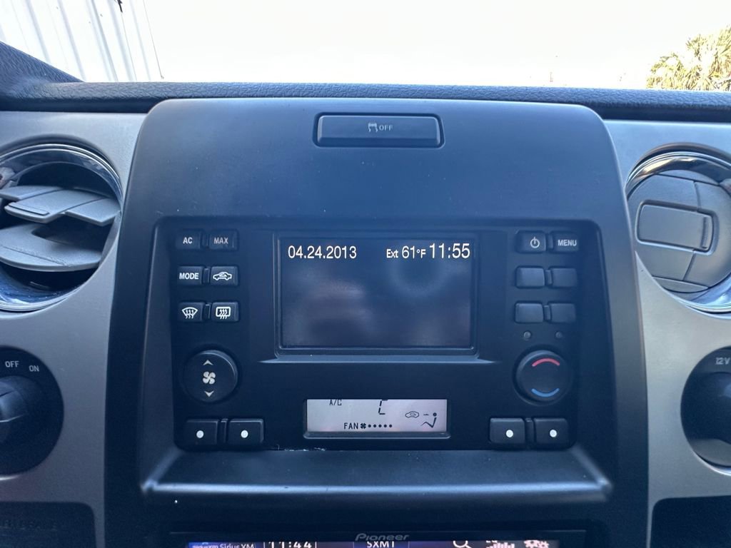 Used 2013 Ford F150 XLT w/ Luxury Equipment Group image 22