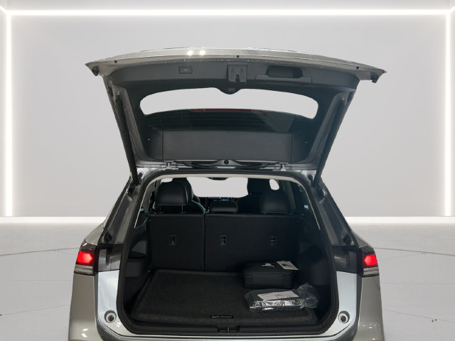 New 2026 Volkswagen Tiguan SE AWD/4WD image 16