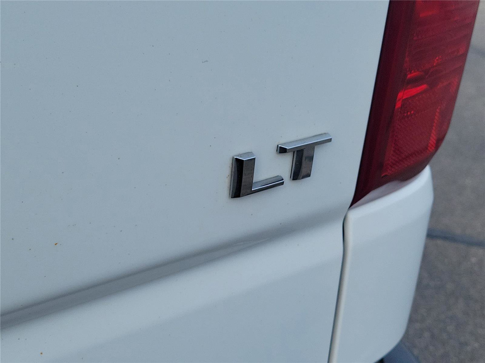 Used 2023 Chevrolet Silverado 1500 LT image 7