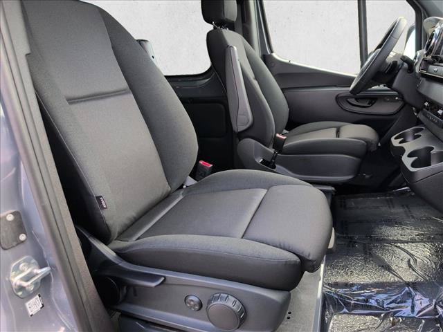 New 2025 Mercedes-Benz Sprinter 2500 image 21