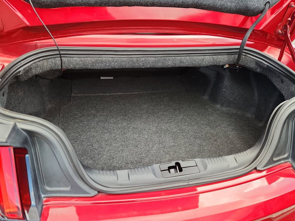 Used 2017 Ford Mustang Premium RWD image 12