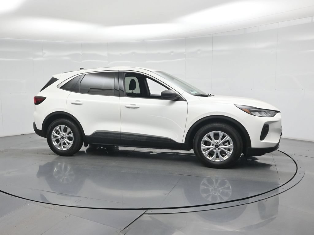 Certified 2023 Ford Escape Active FWD image 6