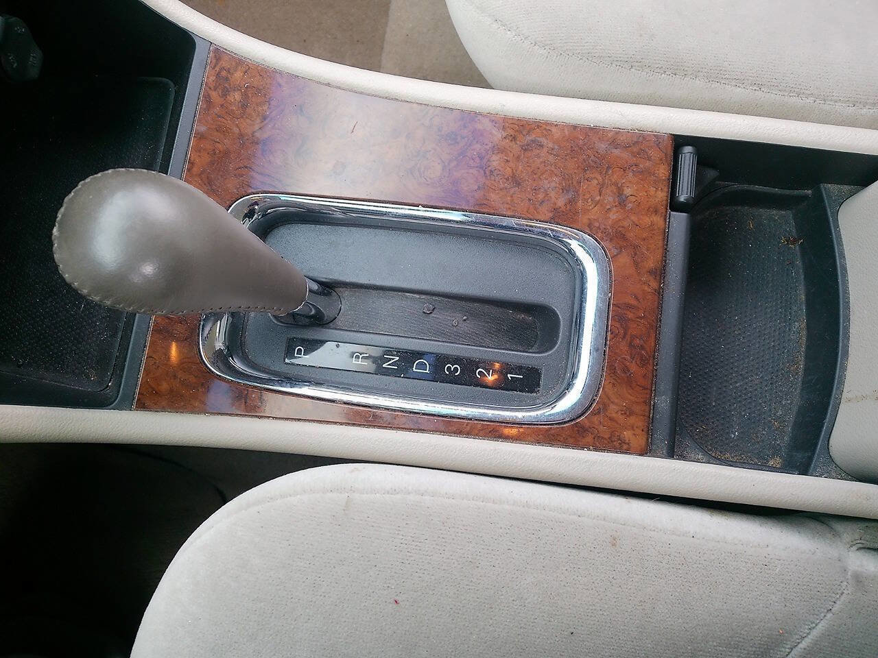 Used 2006 Buick LaCrosse CX FWD image 33