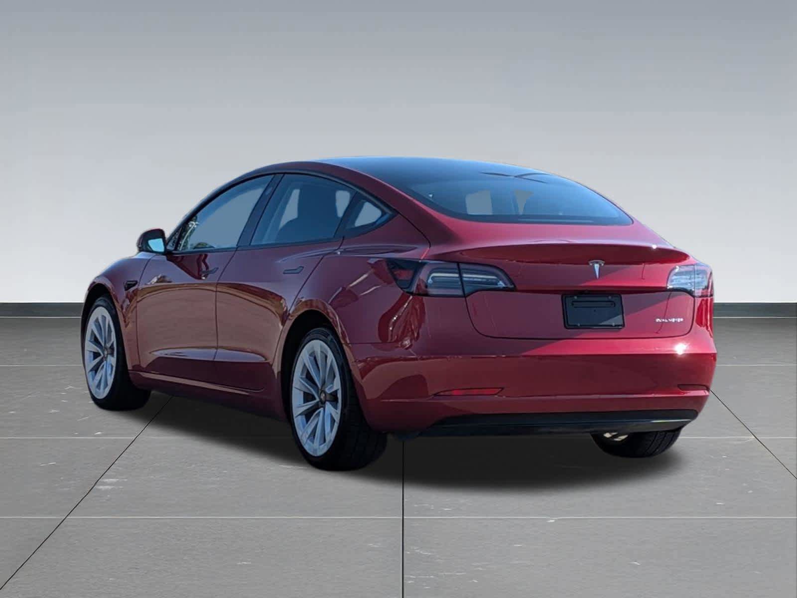 Used 2022 Tesla Model 3 Long Range AWD/4WD image 3