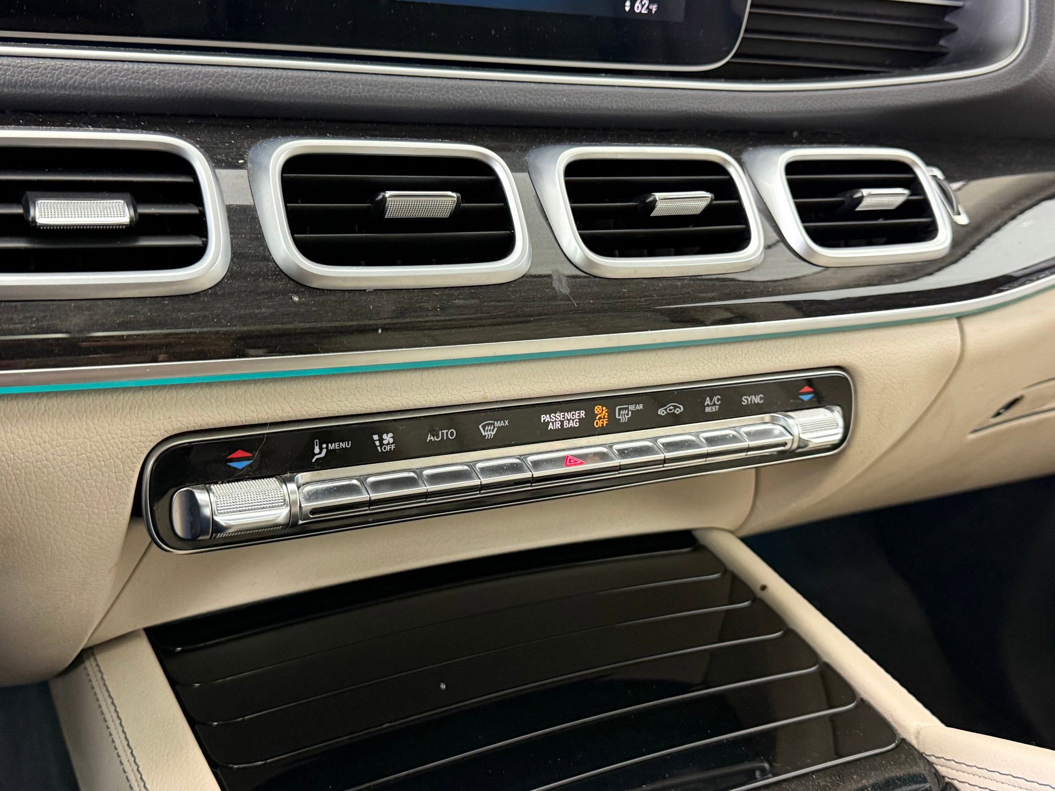 Used 2020 Mercedes-Benz GLE 350 image 31