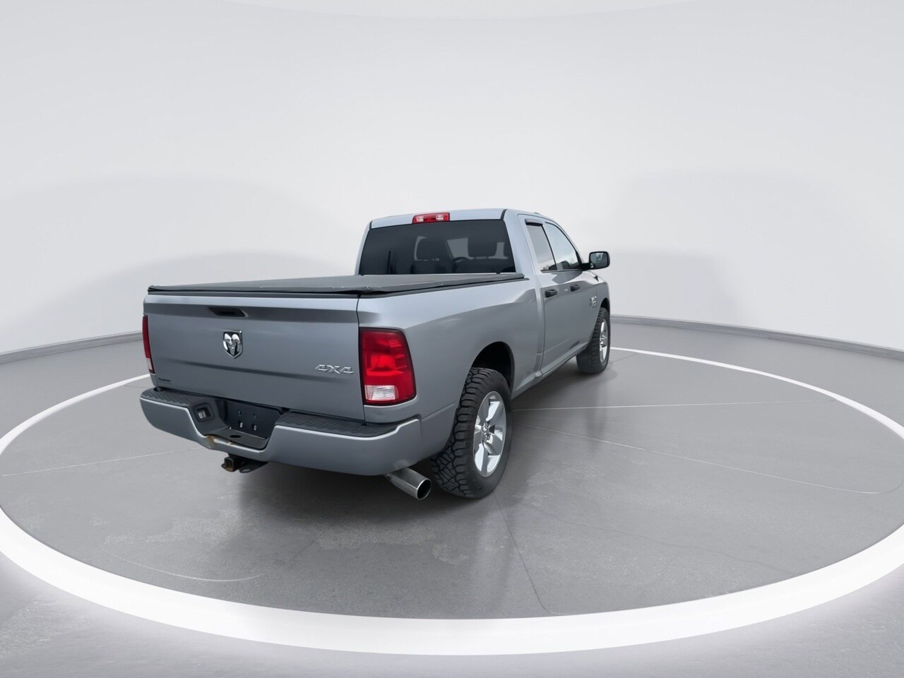 Used 2019 RAM 1500 Express w/ Express Value Package AWD/4WD image 18