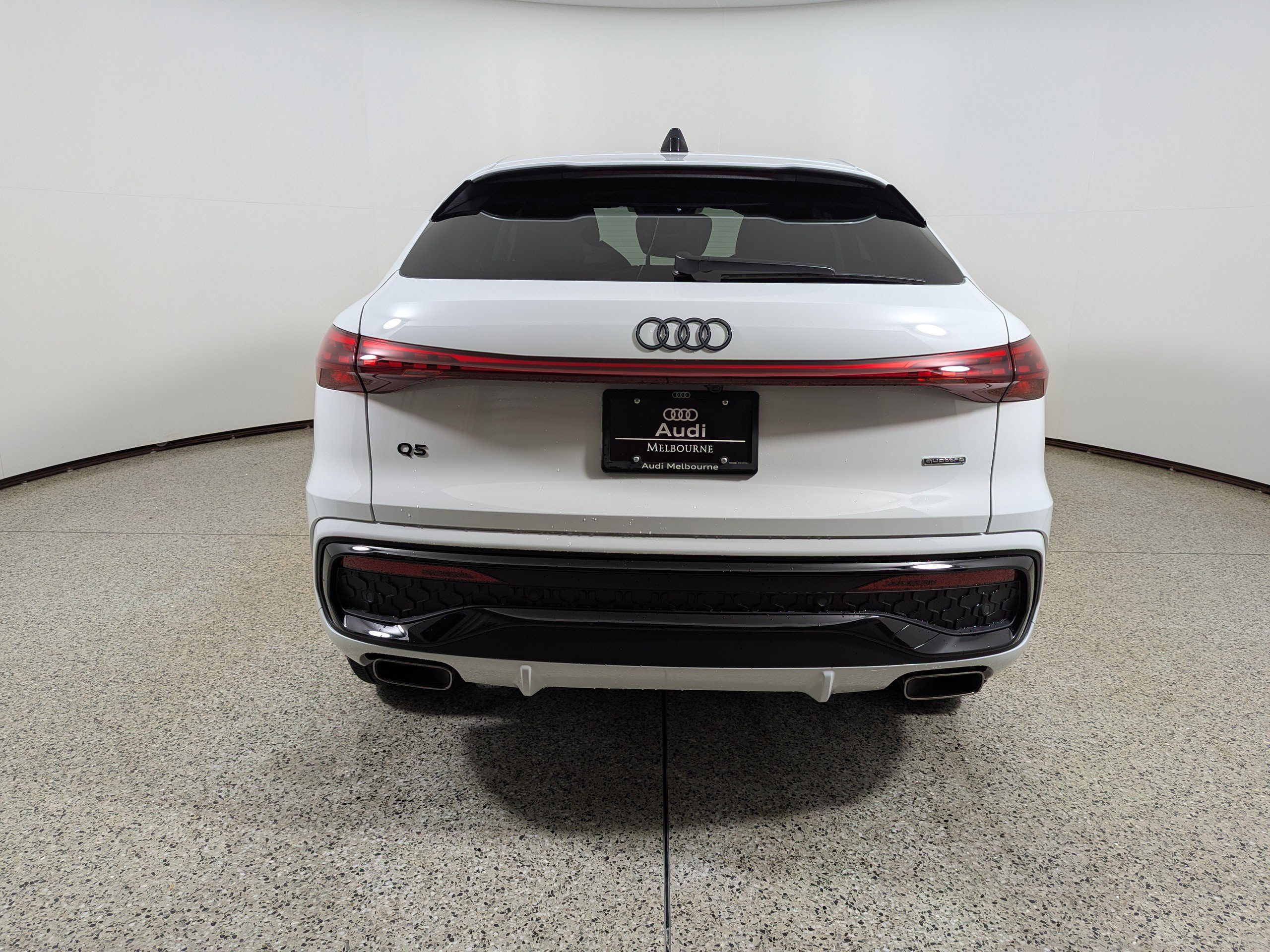 Certified 2026 Audi Q5 Premium Plus AWD/4WD image 7