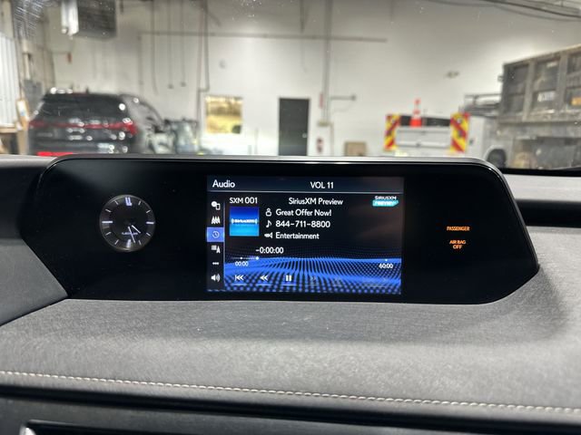 Used 2019 Lexus UX 250h w/ Premium Package AWD/4WD image 16