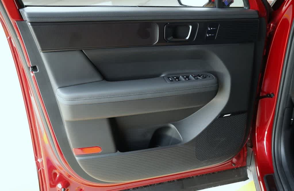 New 2026 Hyundai Santa Fe Calligraphy FWD image 7