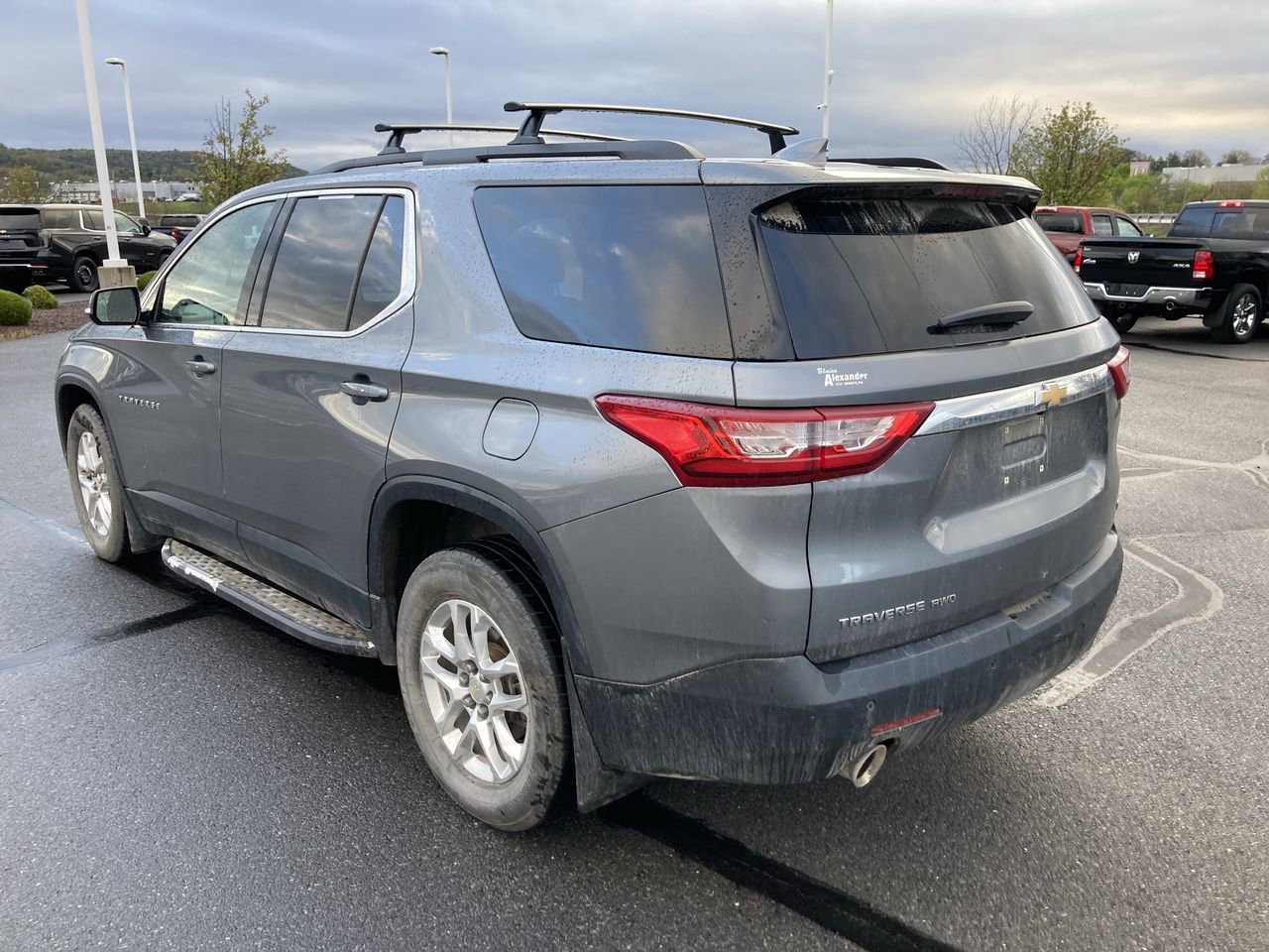 Used 2019 Chevrolet Traverse LT w/ LPO, Floor Liner Package AWD/4WD image 5