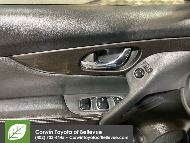 Used 2019 Nissan Rogue S w/ Special Edition Package image 26