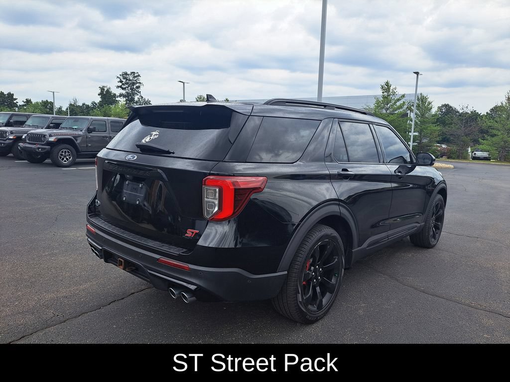 Used 2020 Ford Explorer ST w/ ST Street Pack AWD/4WD image 3