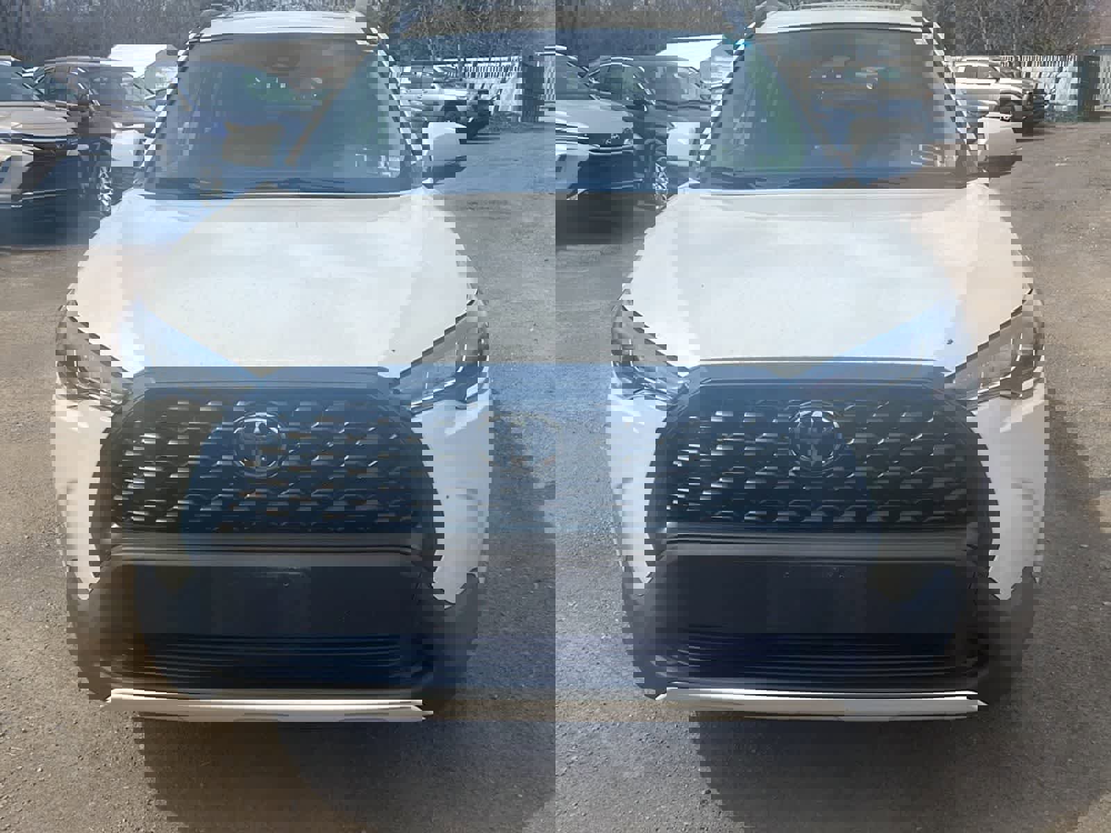 Used 2023 Toyota Corolla Cross LE w/ Moonroof Package image 14