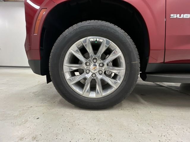 New 2026 Chevrolet Suburban Premier image 34