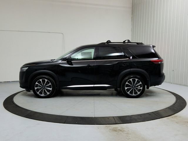 New 2026 Nissan Pathfinder Platinum image 4