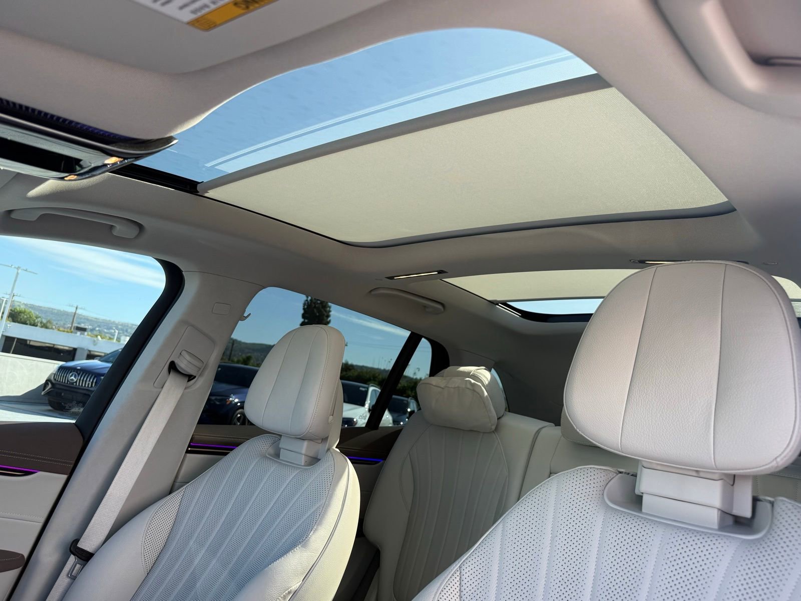 Certified 2023 Mercedes-Benz EQS 580 4MATIC SUV image 23