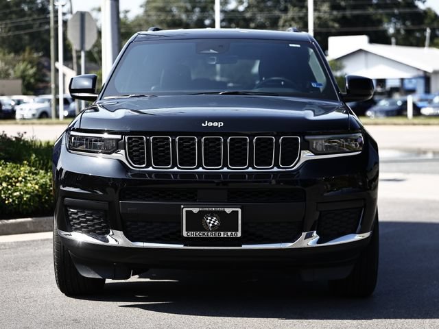 Used 2025 Jeep Grand Cherokee L Laredo w/ Luxury Tech Group I RWD image 13