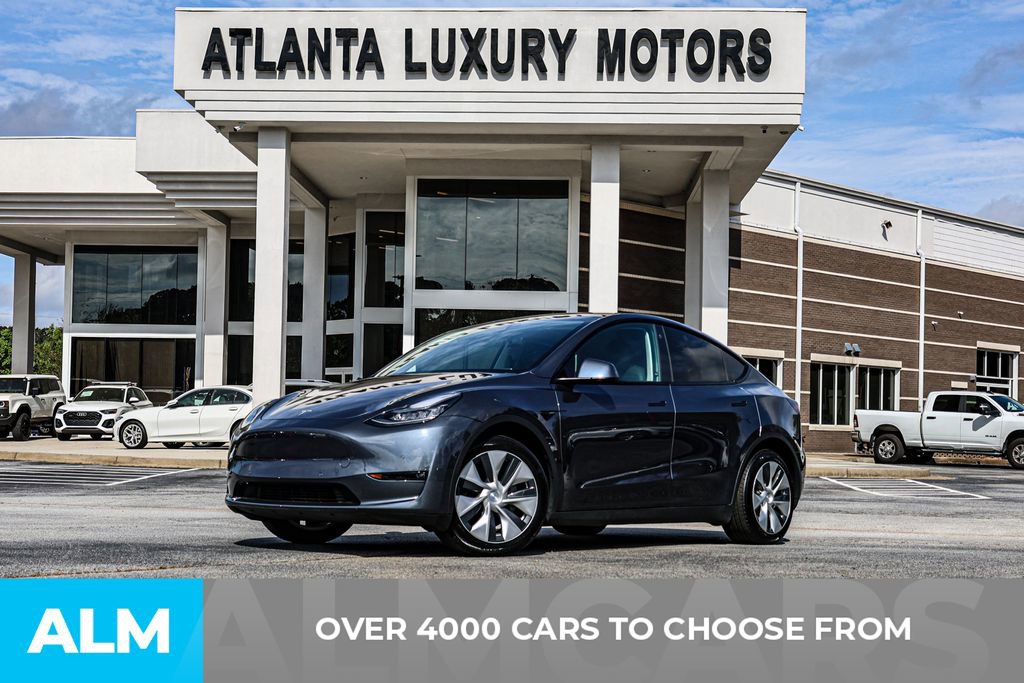 Used 2021 Tesla Model Y Long Range image 3