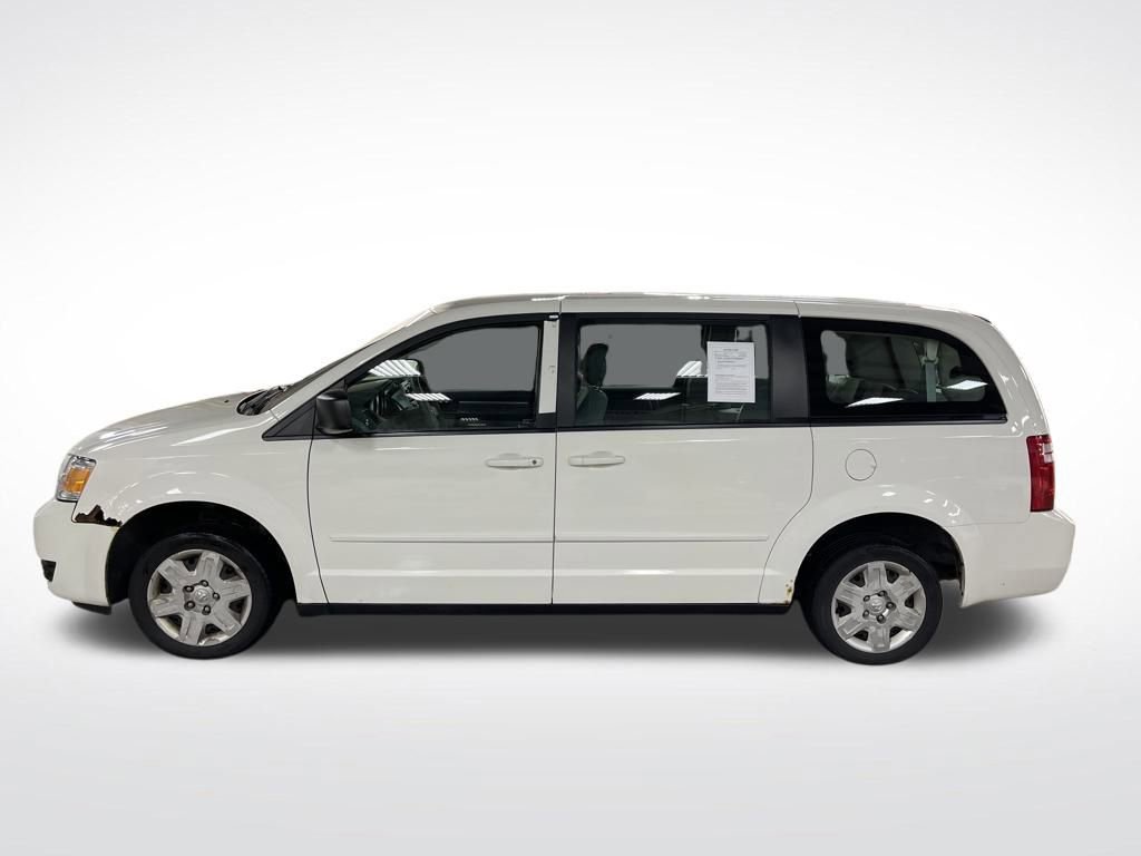 Used 2010 Dodge Grand Caravan SE image 2