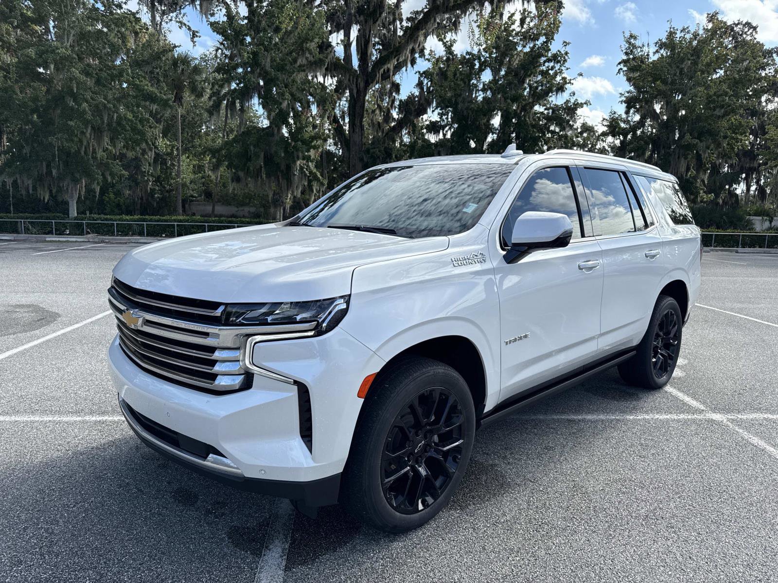 Used 2023 Chevrolet Tahoe High Country image 7