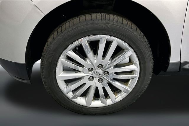 Used 2013 Lincoln MKX FWD image 28