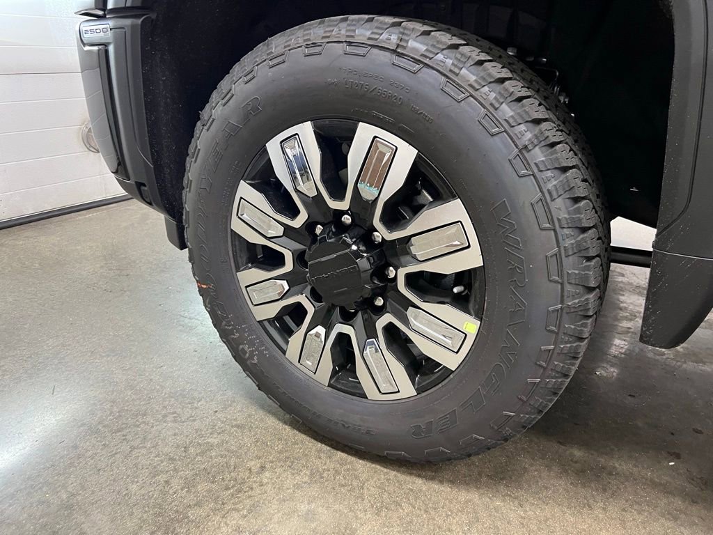 New 2026 GMC Sierra 2500 Denali w/ Technology Package image 17