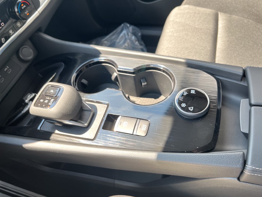 New 2026 Nissan Rogue SV AWD/4WD image 20