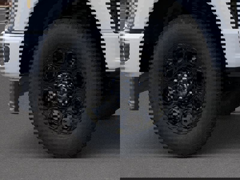 New 2026 Ford F350 Lariat w/ Black Appearance Package image 19