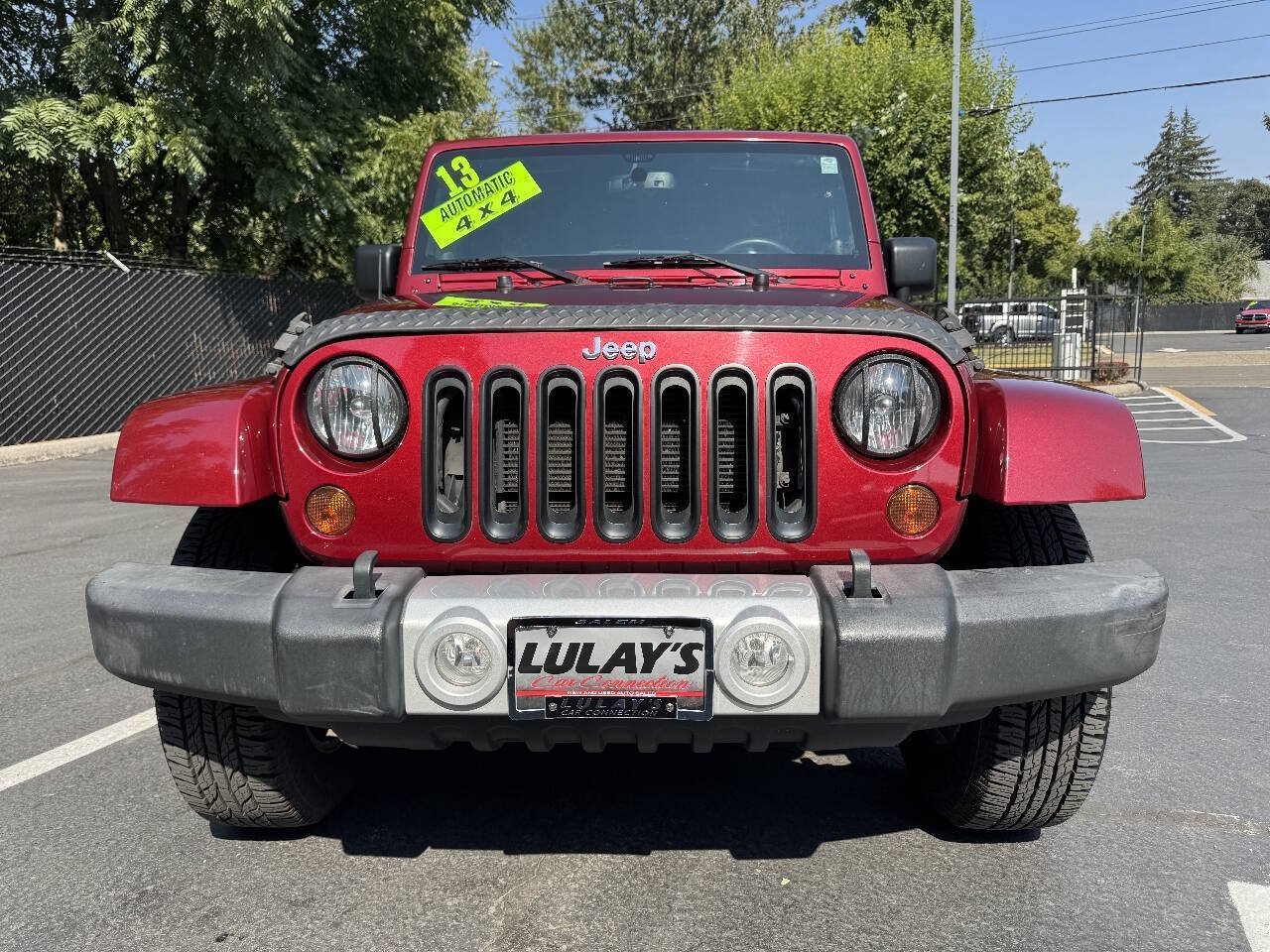 Used 2013 Jeep Wrangler Unlimited Sahara w/ Connectivity Group AWD/4WD image 7