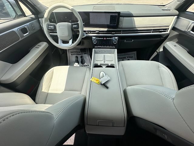 Used 2024 Hyundai Santa Fe Limited AWD/4WD image 19