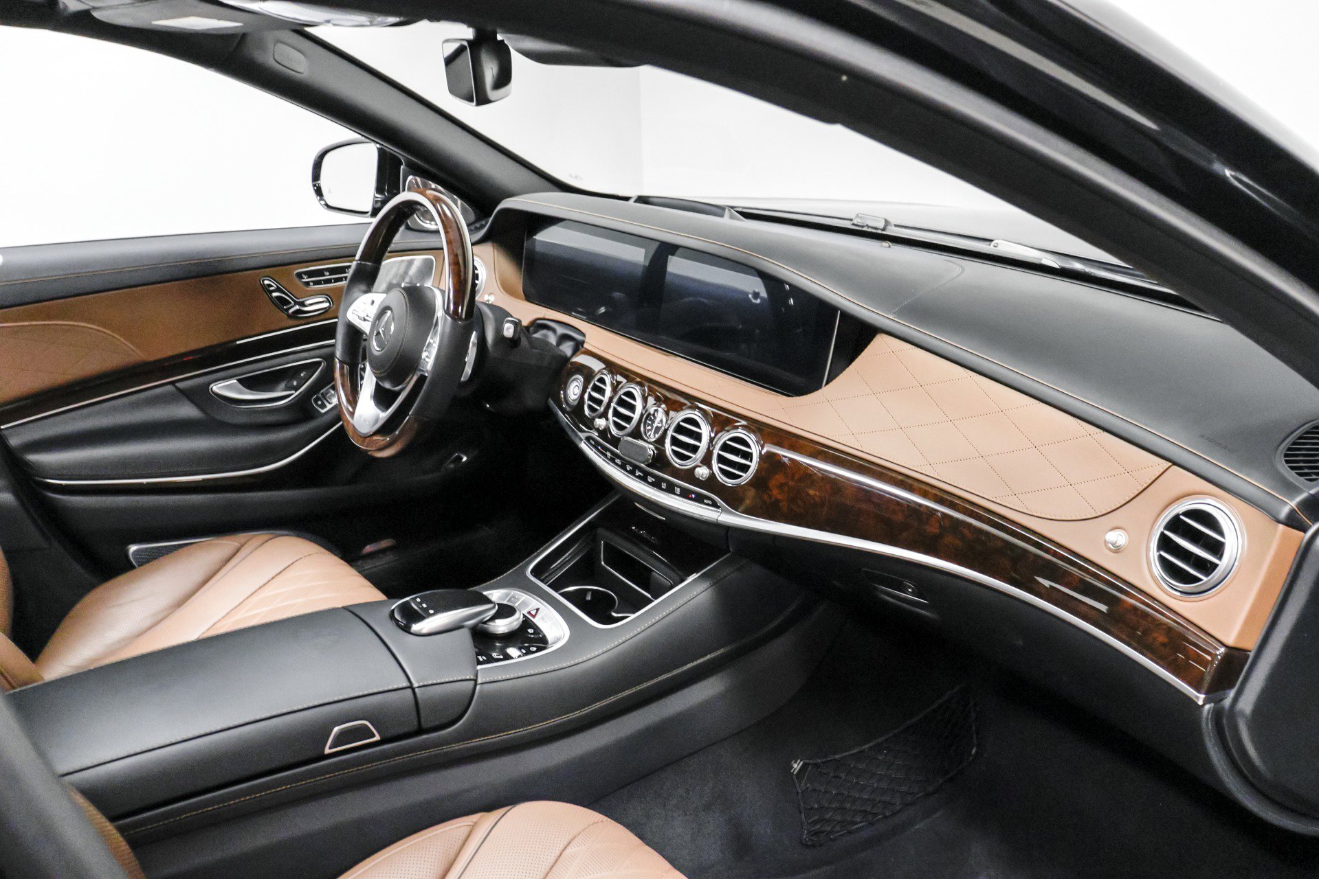 Used 2019 Mercedes-Benz Maybach S 560 4MATIC image 55