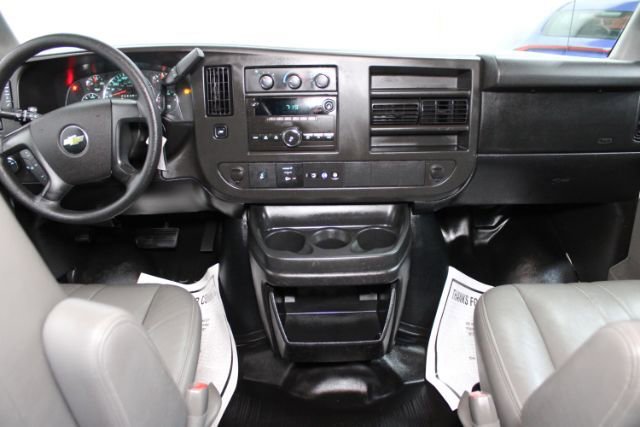 Used 2013 Chevrolet Express 3500 LS RWD image 2
