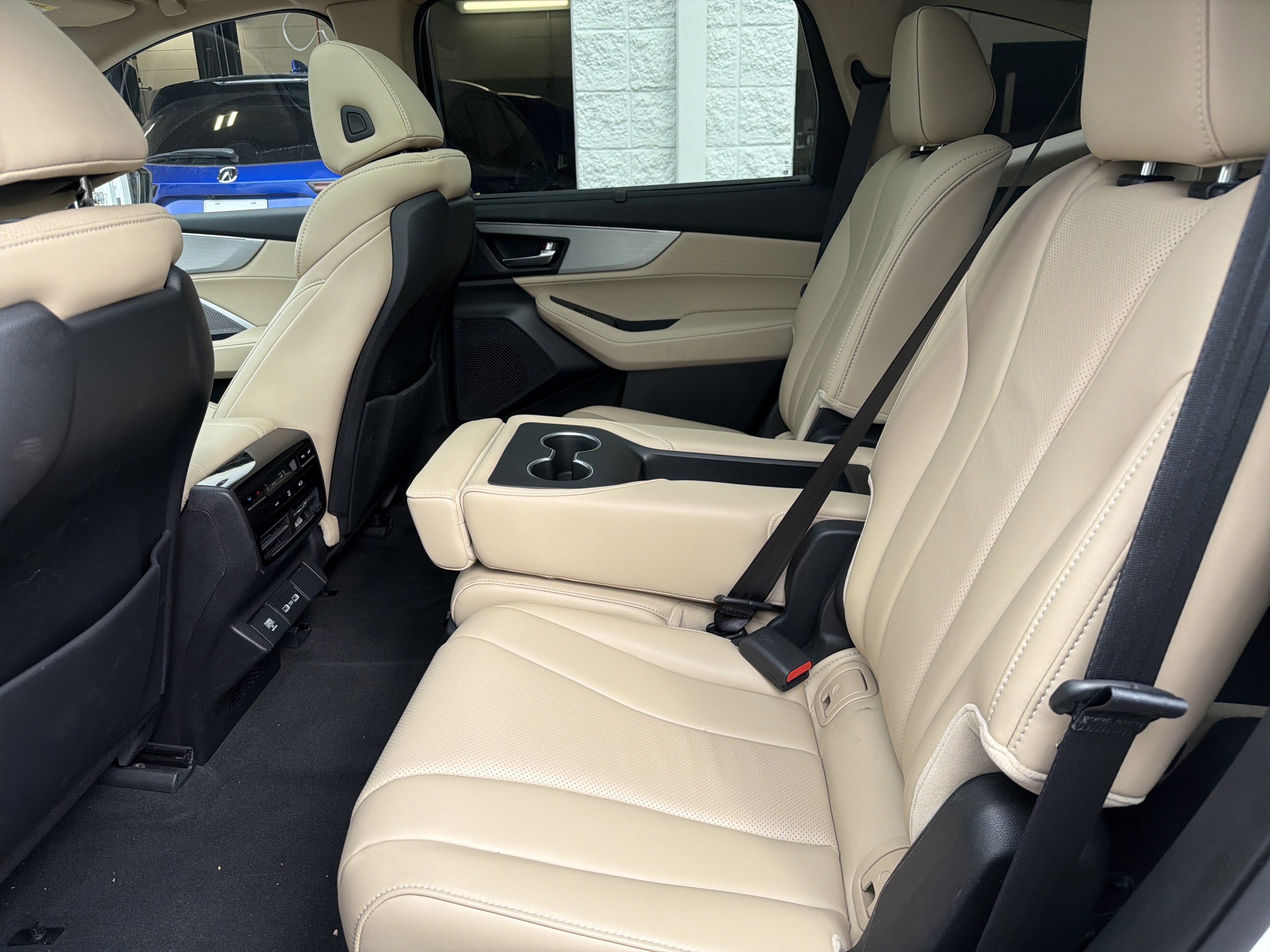 Certified 2023 Acura MDX SH-AWD w/ Technology Package image 18